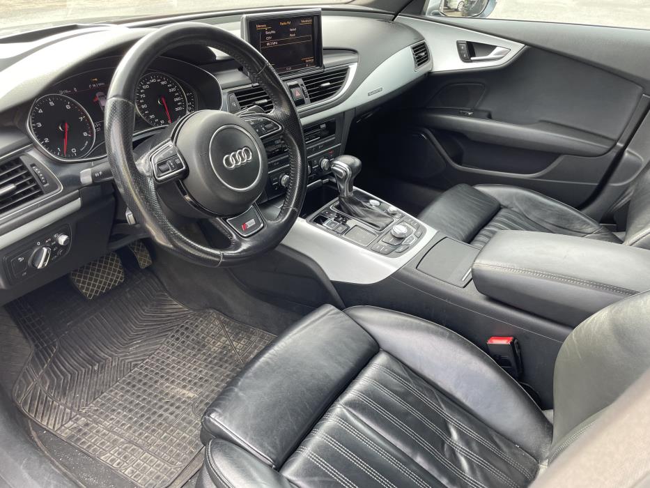 Audi A7 2011