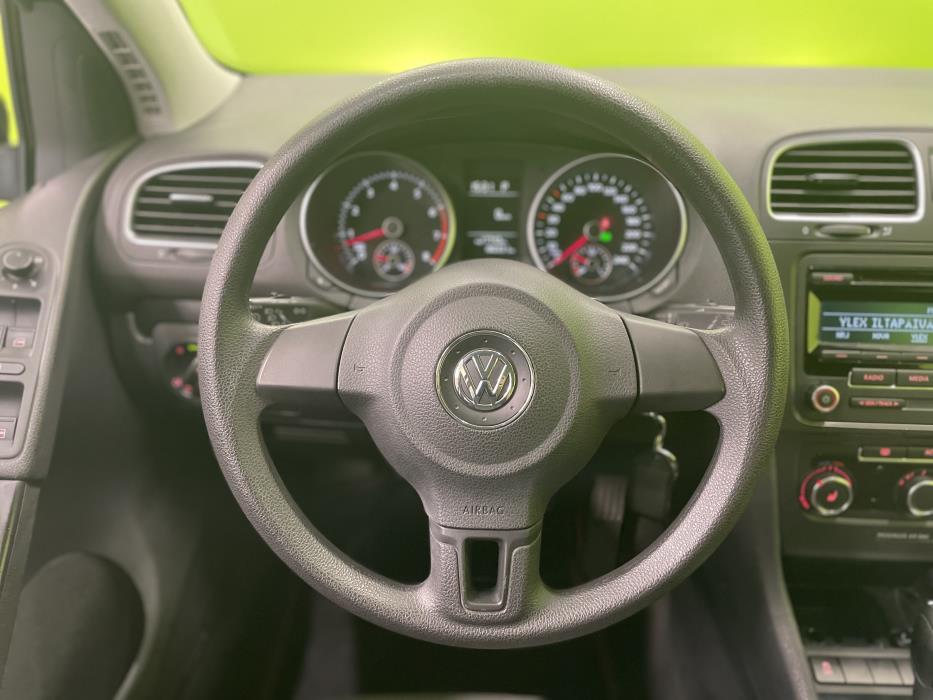 Volkswagen Golf 2011