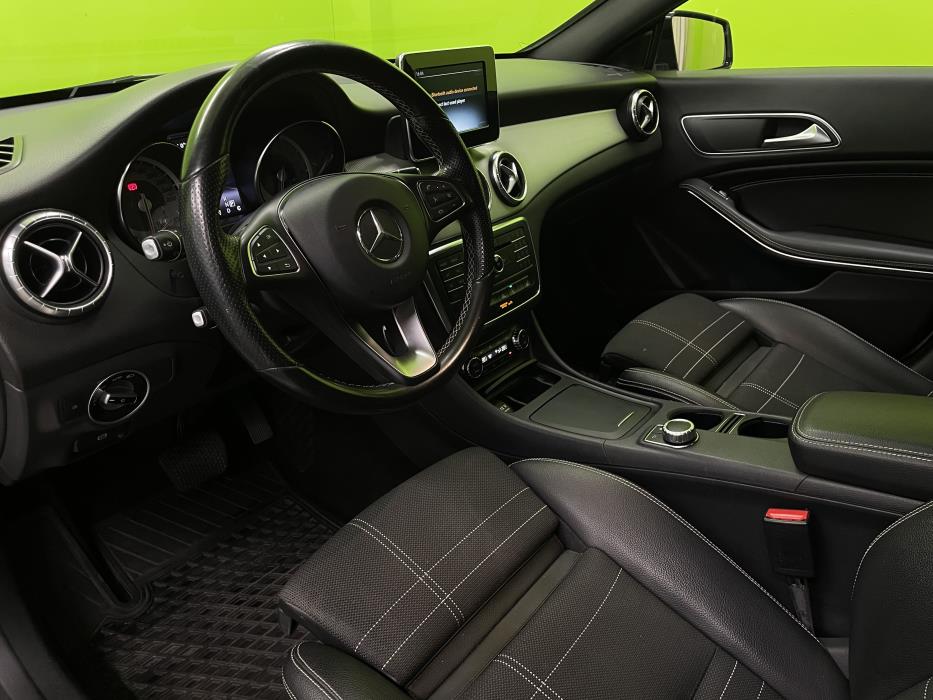 Mercedes-Benz CLA 2016