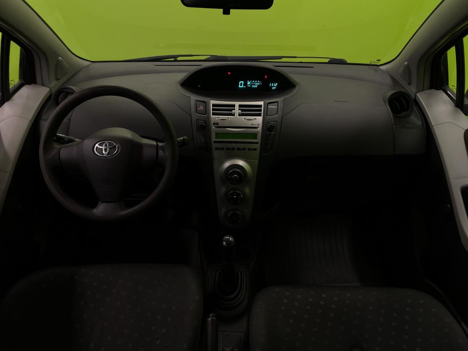 Toyota Yaris 2006