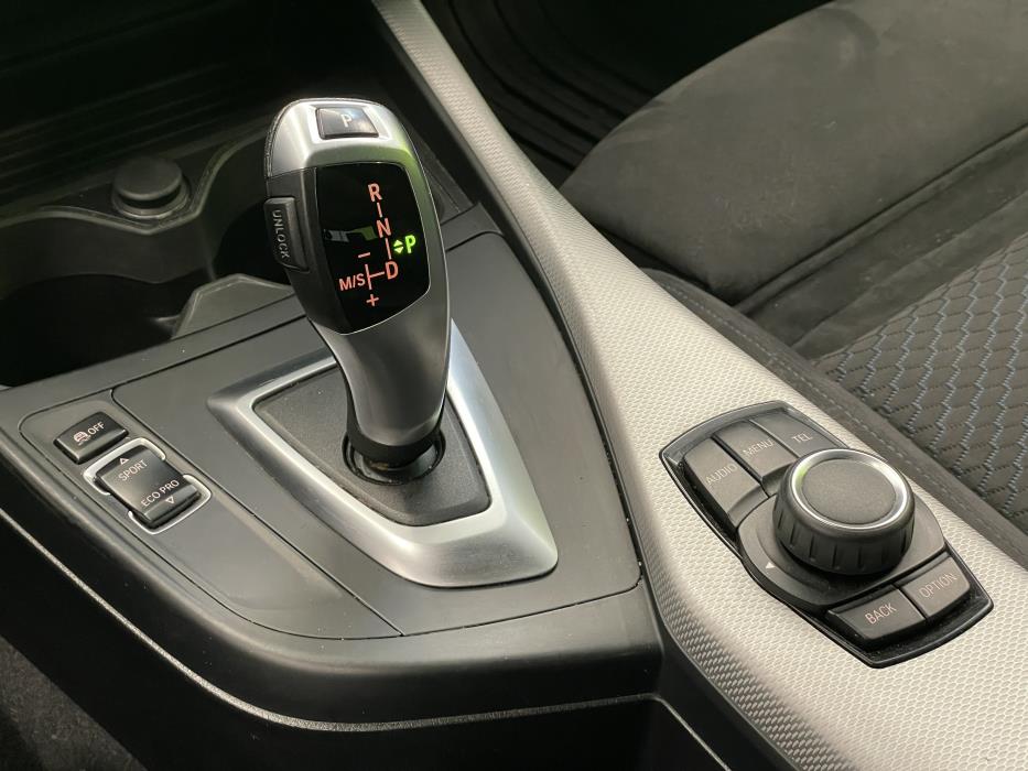 BMW 118 2017