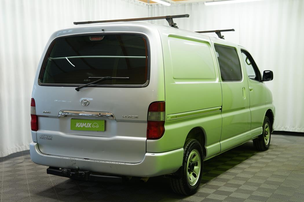 Toyota Hiace 2012