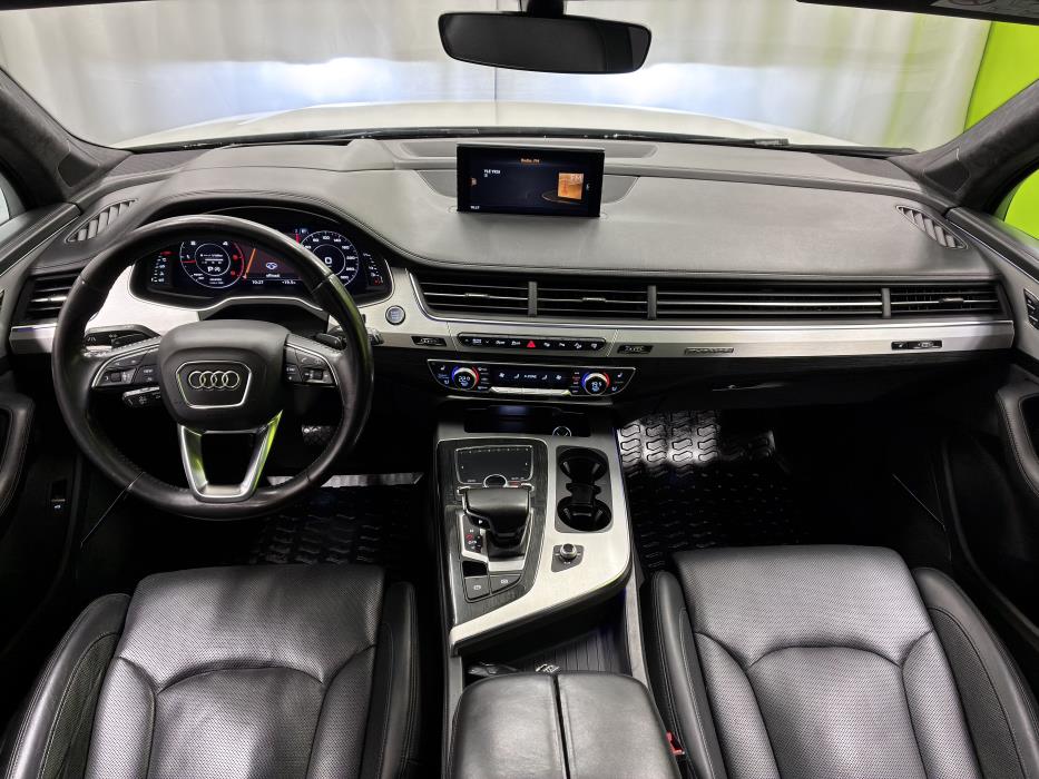 Audi Q7 2016
