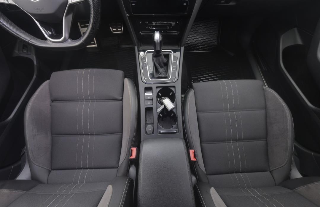 Volkswagen Passat 2023