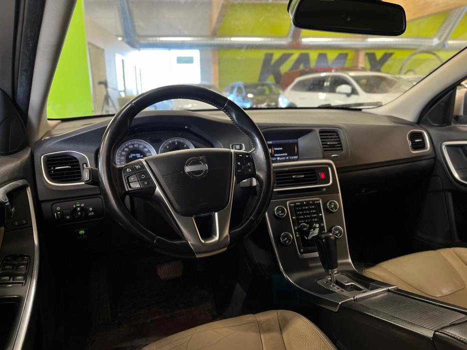 Volvo V60 2011