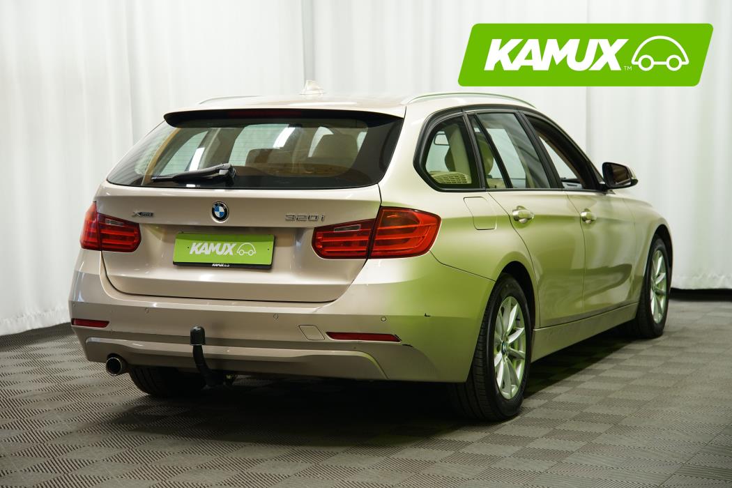 BMW 320 2013