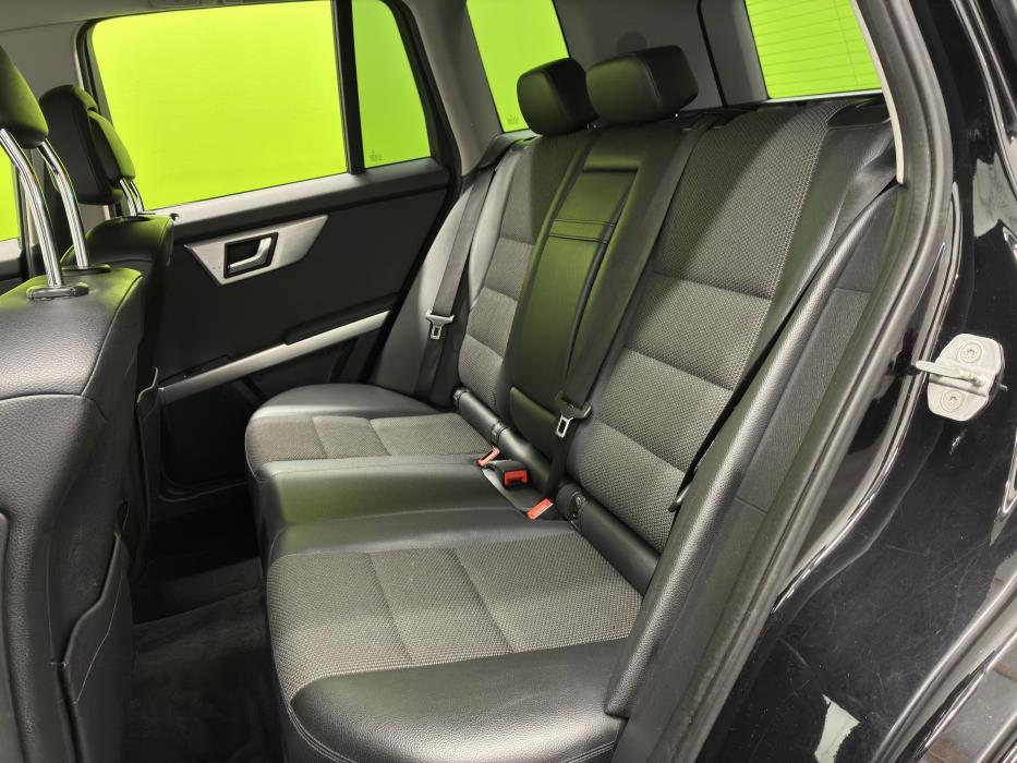 Mercedes-Benz GLK 2012