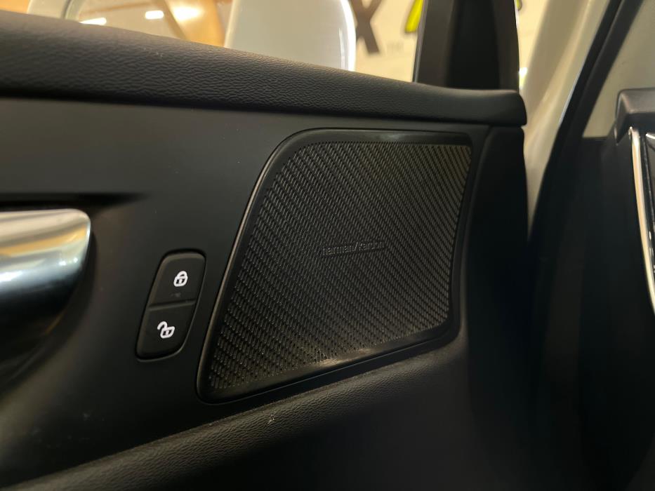 Volvo V60 Cross Country 2020