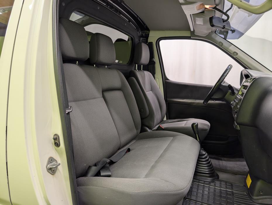 Toyota Hiace 2011