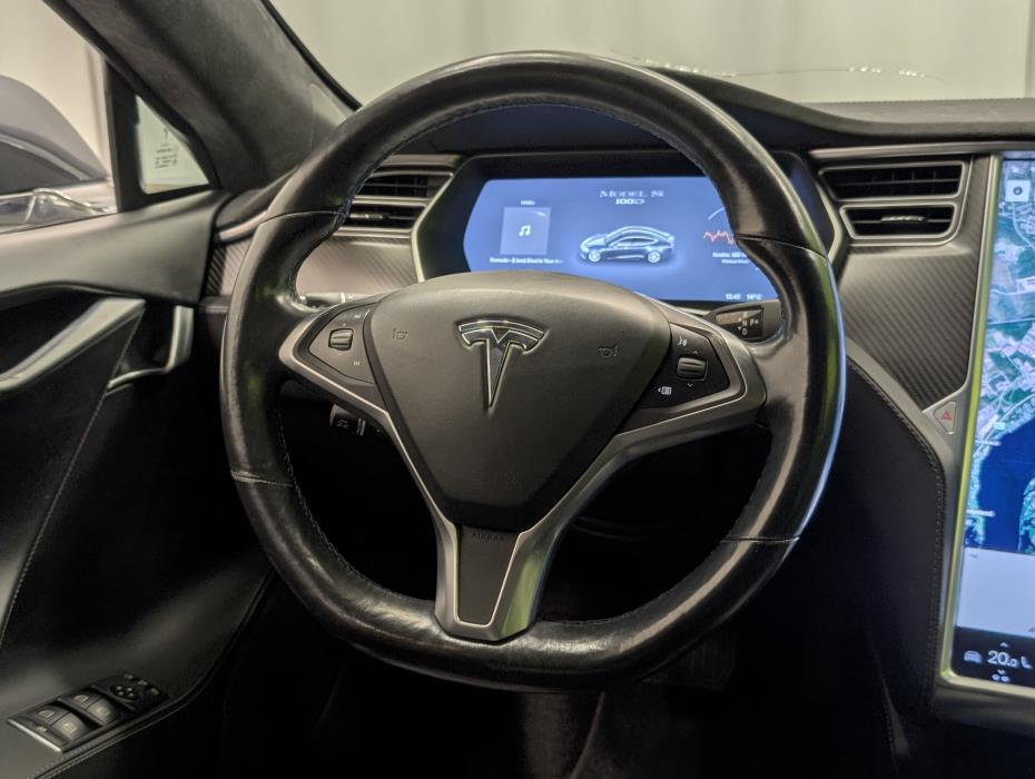 Tesla Model S 2017