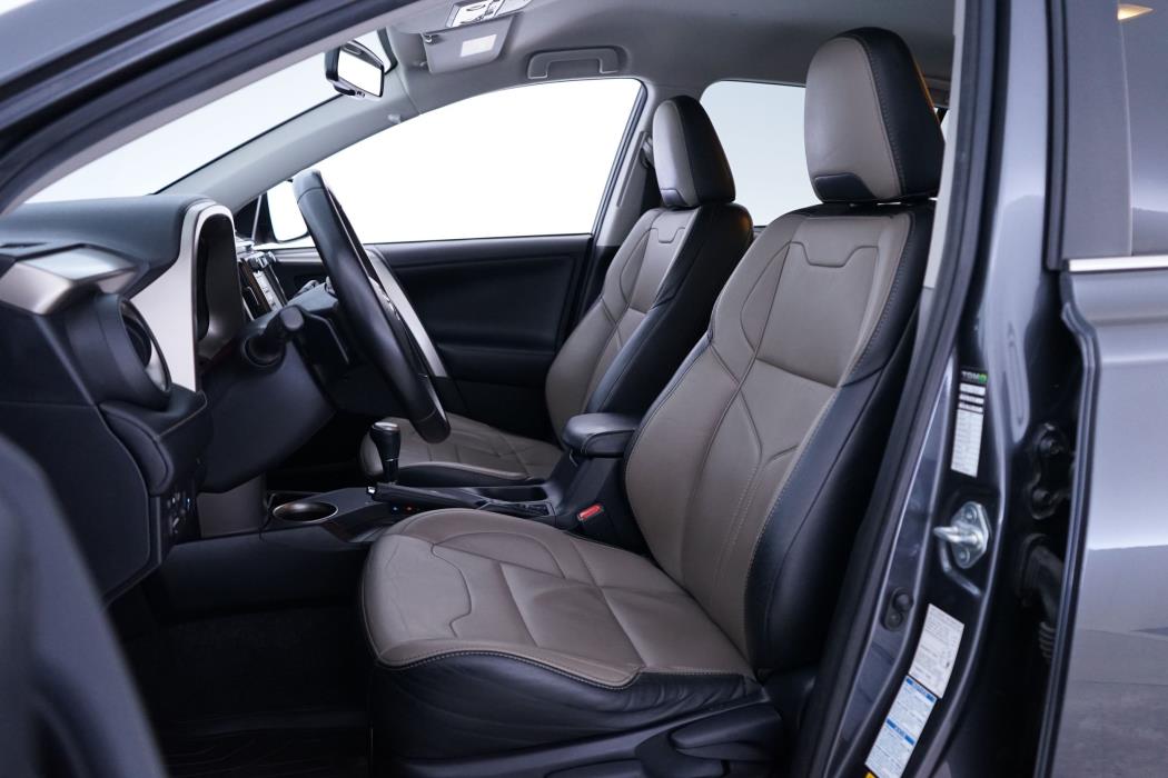 Toyota RAV4 2015