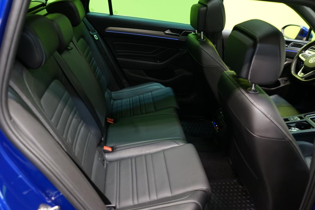 Volkswagen Passat 2021