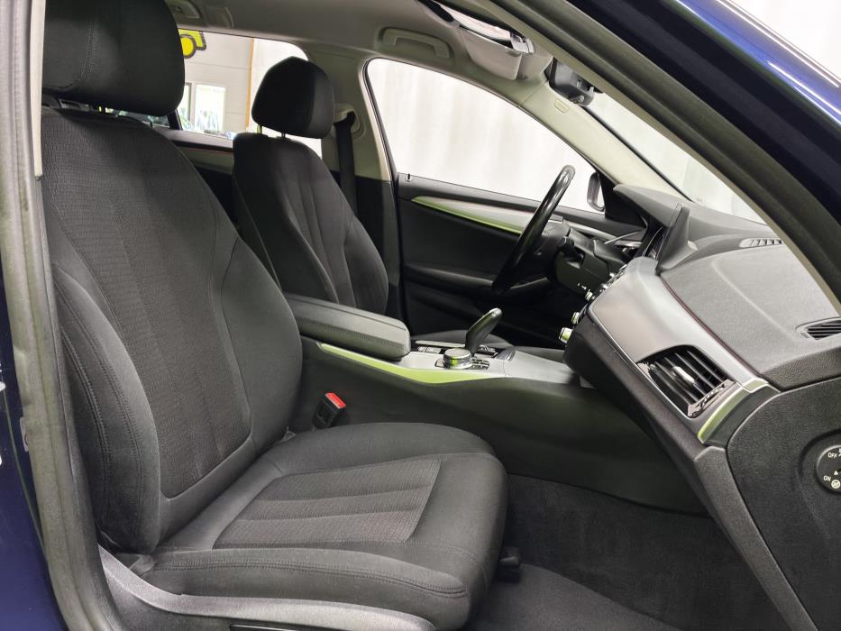 BMW 520 2018