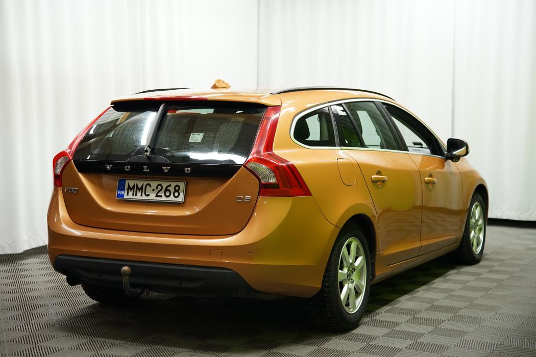 Volvo V60 2011