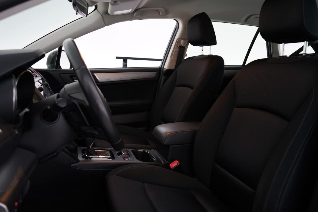 Subaru Outback 2016