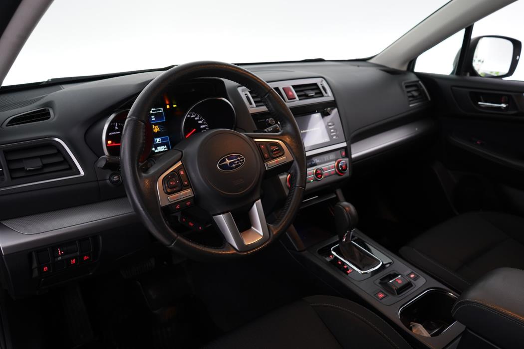 Subaru Outback 2016