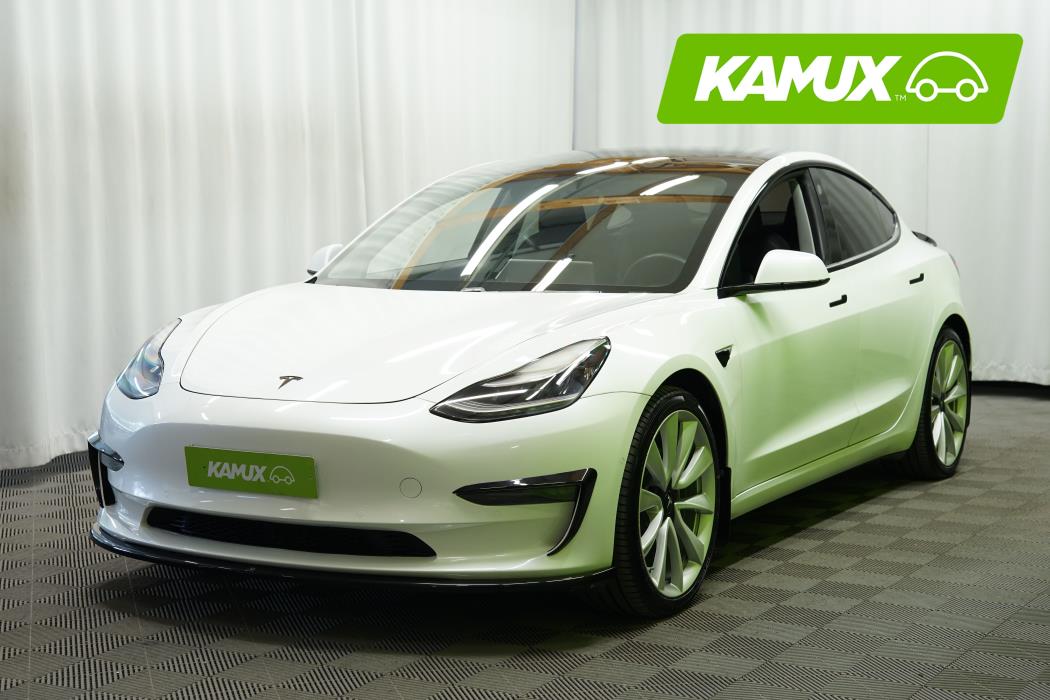 Tesla Model 3 2020