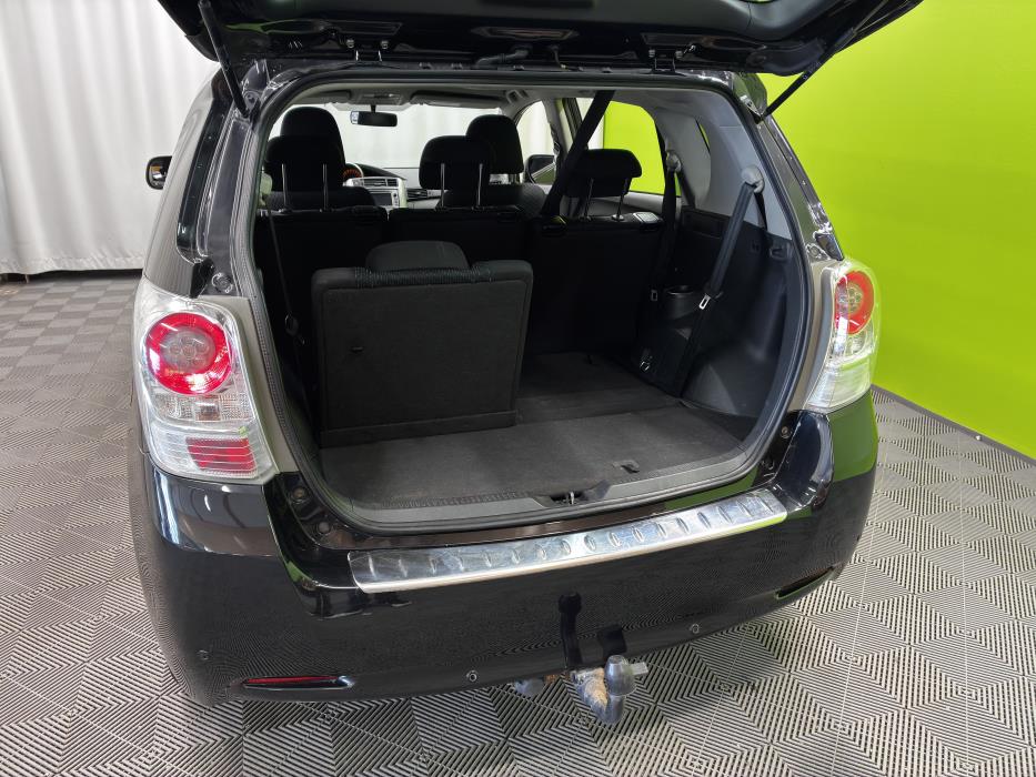 Toyota Verso 2012