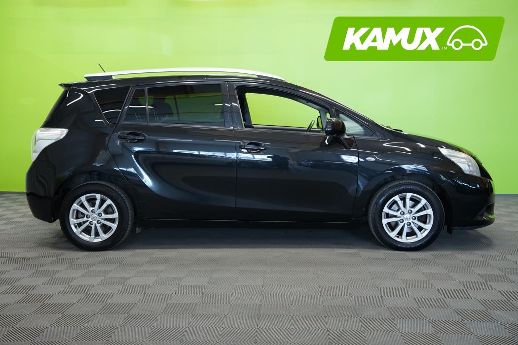 Toyota Verso 2012