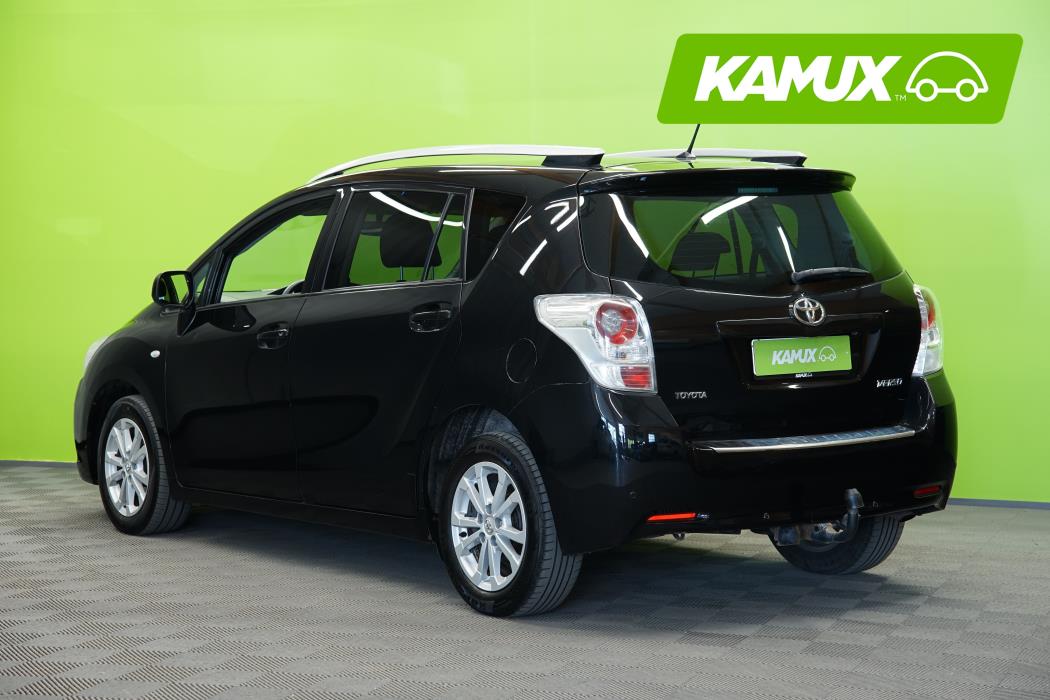 Toyota Verso 2012