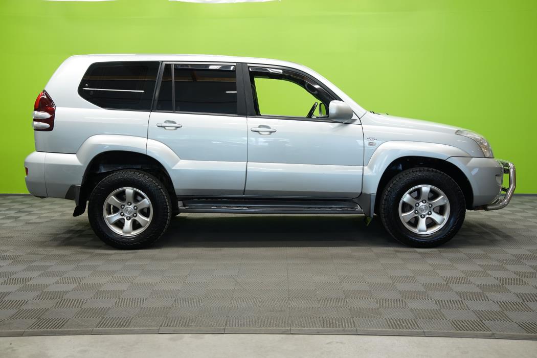 Toyota Land Cruiser 2006