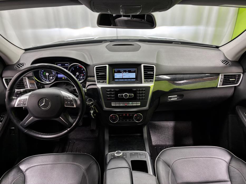 Mercedes-Benz ML 2014