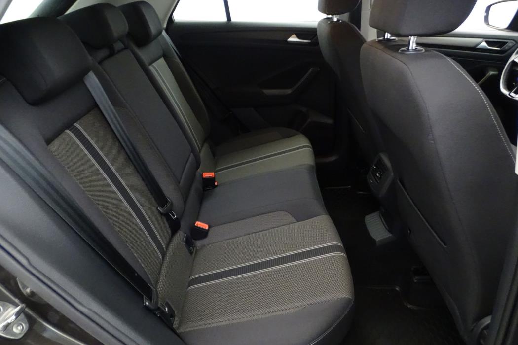 Volkswagen T-Roc 2019