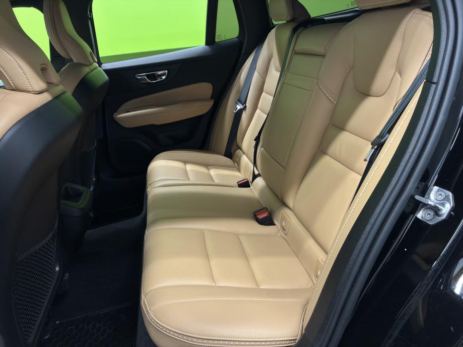 Volvo V60 Cross Country 2020