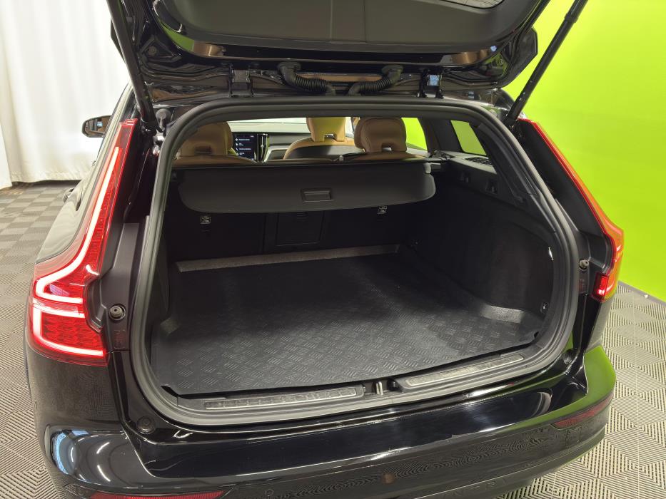 Volvo V60 Cross Country 2020