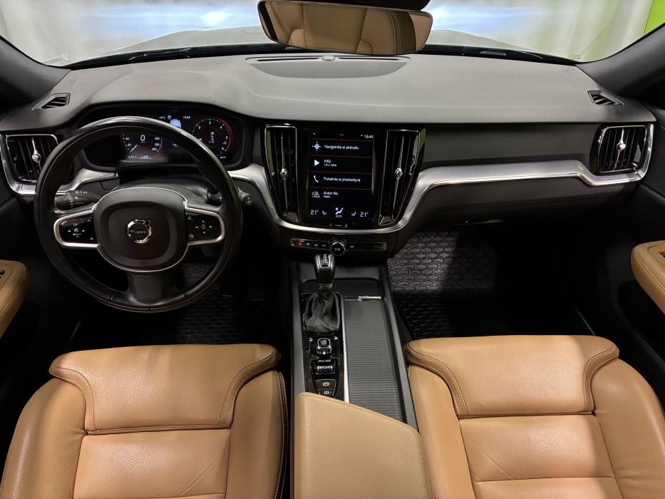 Volvo V60 Cross Country 2020