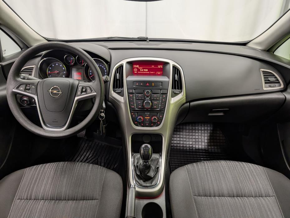 Opel Astra 2010
