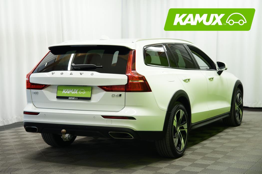 Volvo V60 Cross Country 2019
