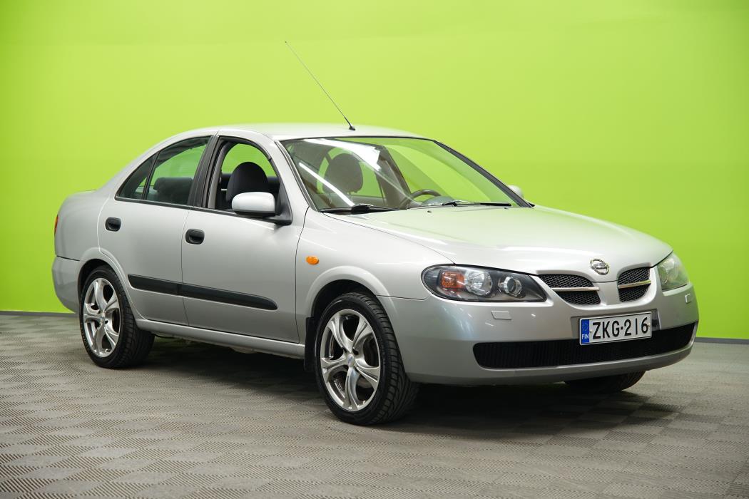 Nissan Almera 2004