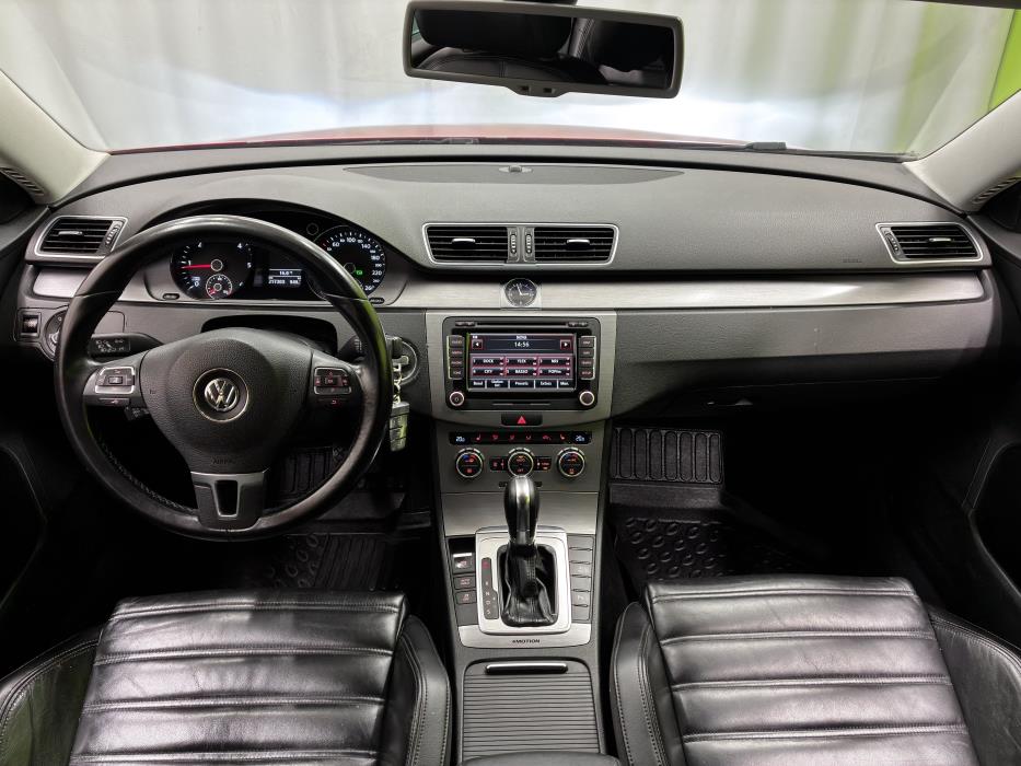 Volkswagen Passat 2013