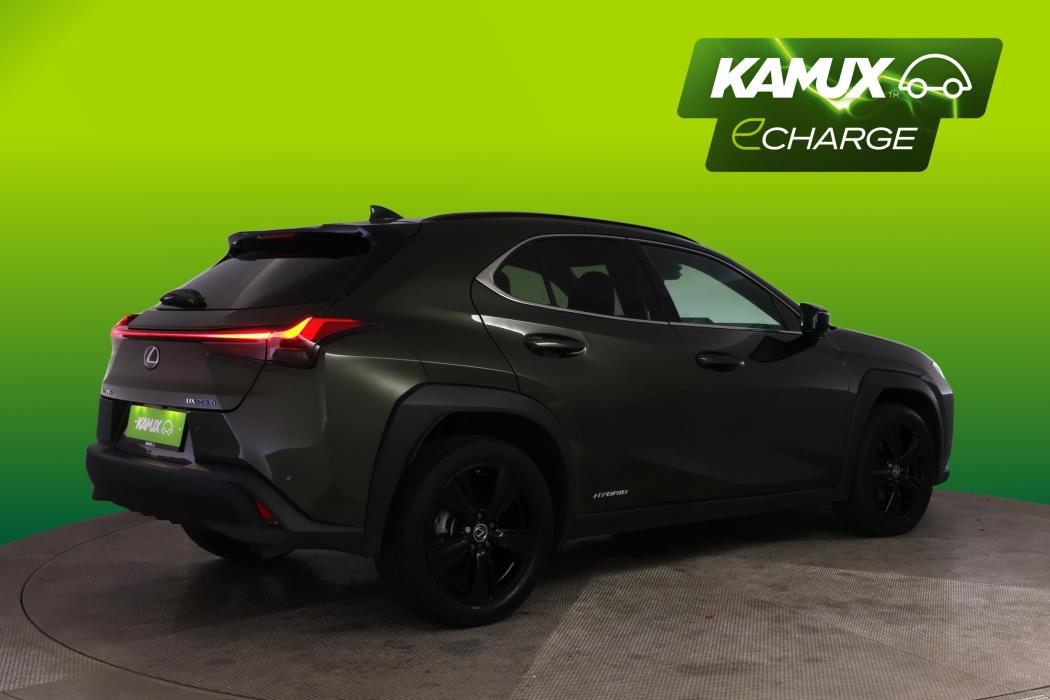 Lexus UX 2022