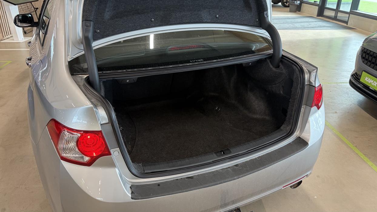 Honda Accord 2011