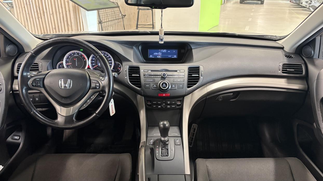 Honda Accord 2011