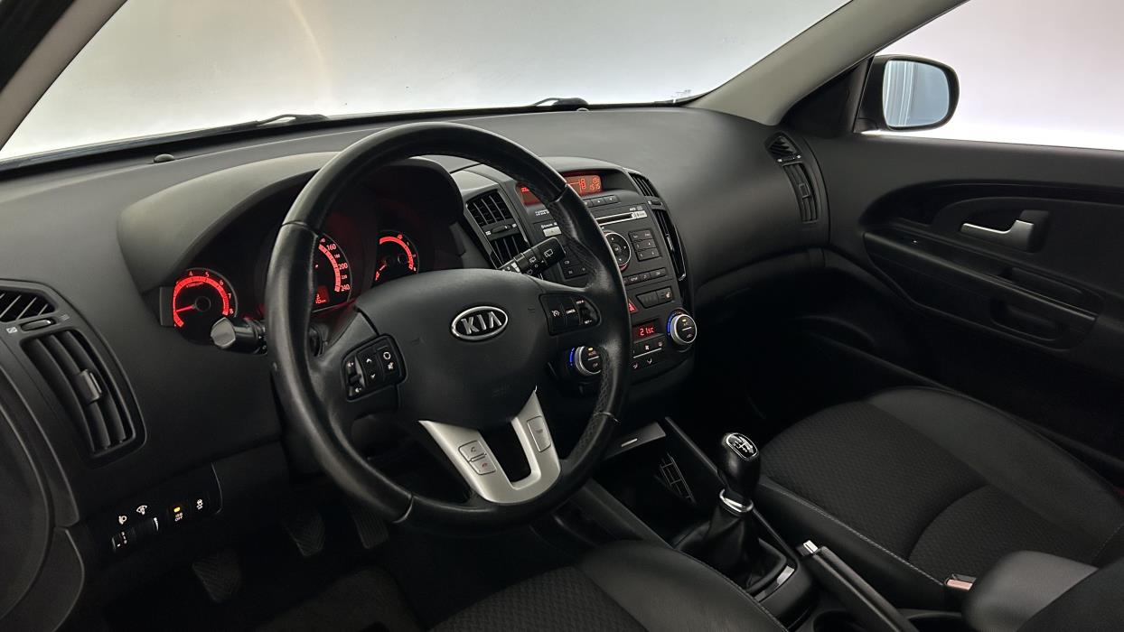 Kia Ceed 2012