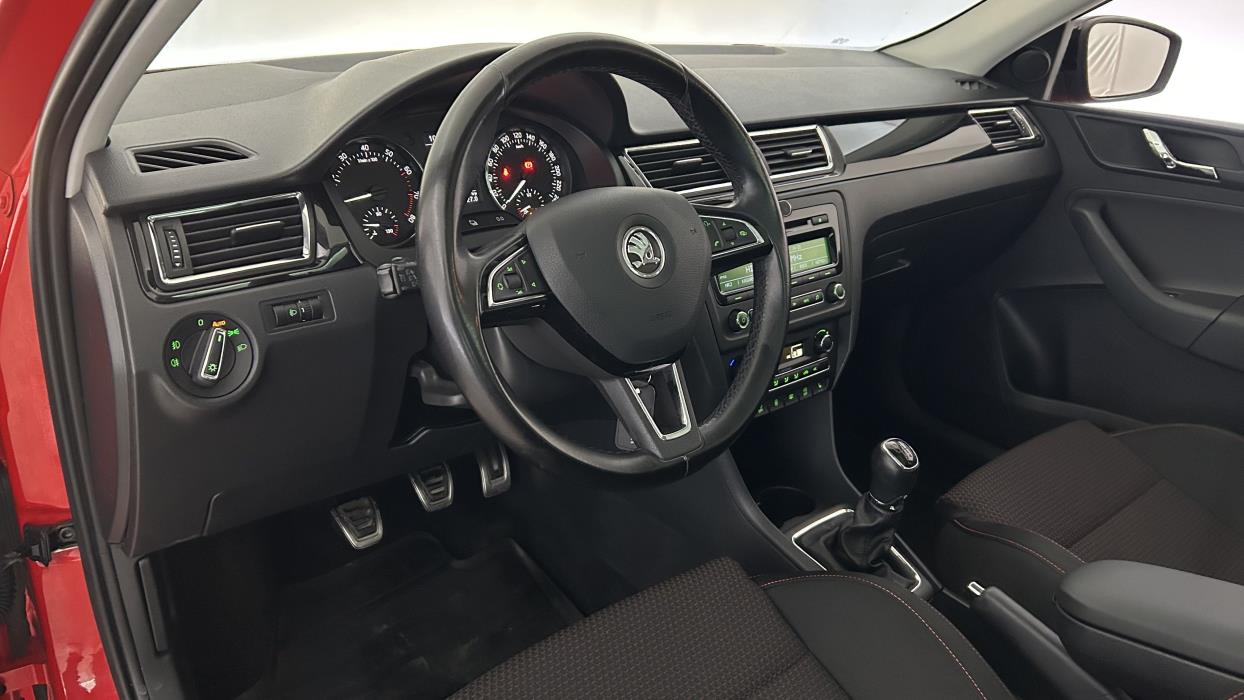 Skoda Rapid 2015