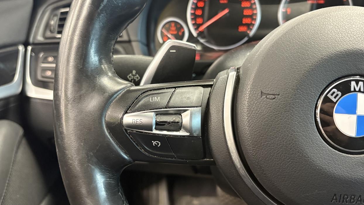 BMW 518 2015