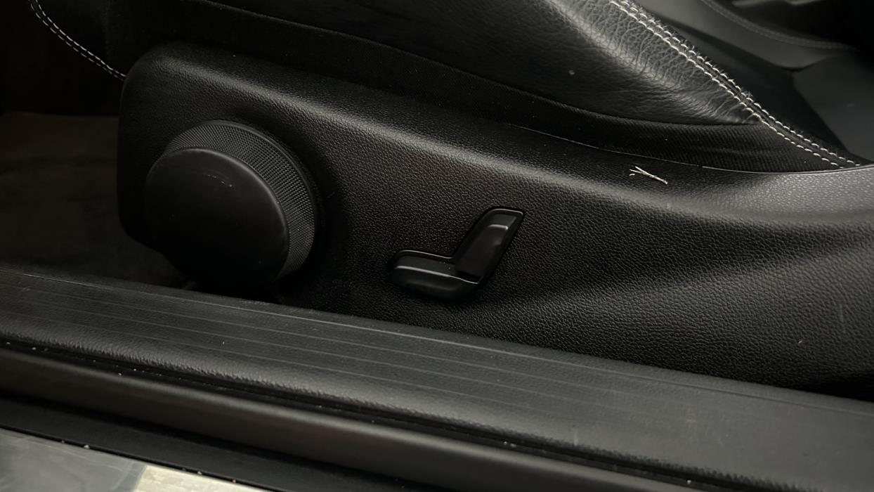 Mercedes-Benz E 2013