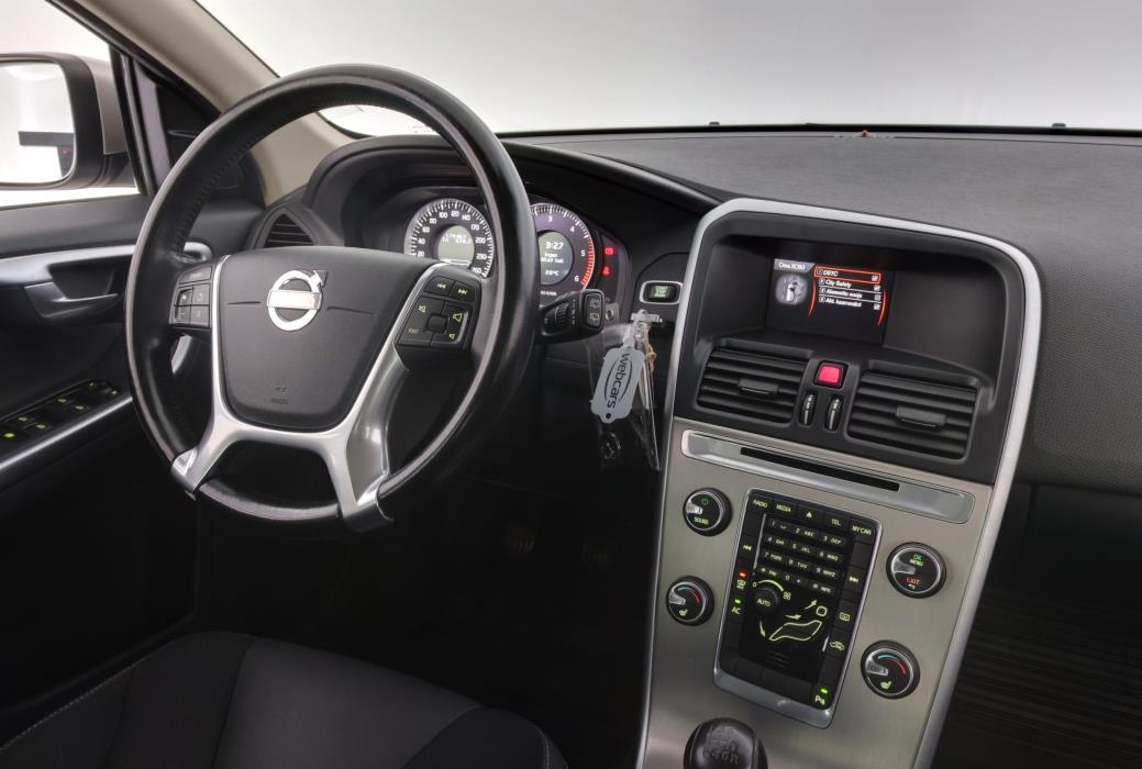 Volvo XC60 2011