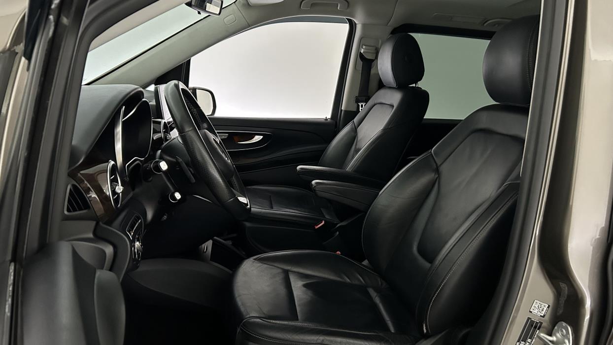 Mercedes-Benz V 2016