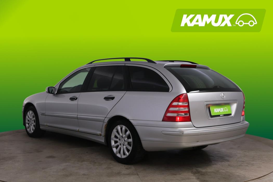 Mercedes-Benz C 2005