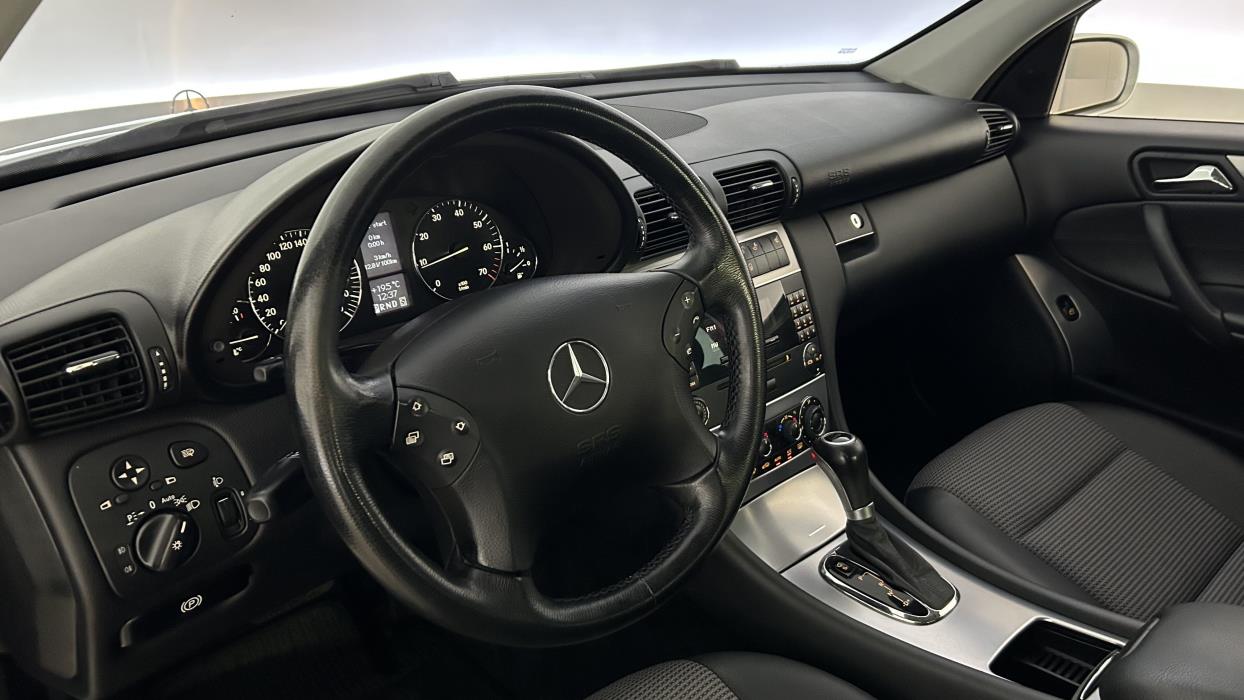 Mercedes-Benz C 2007