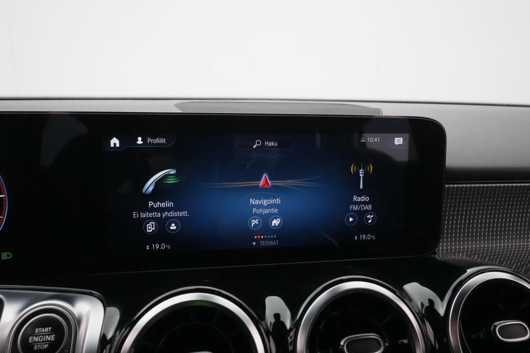 Mercedes-Benz GLB 2022