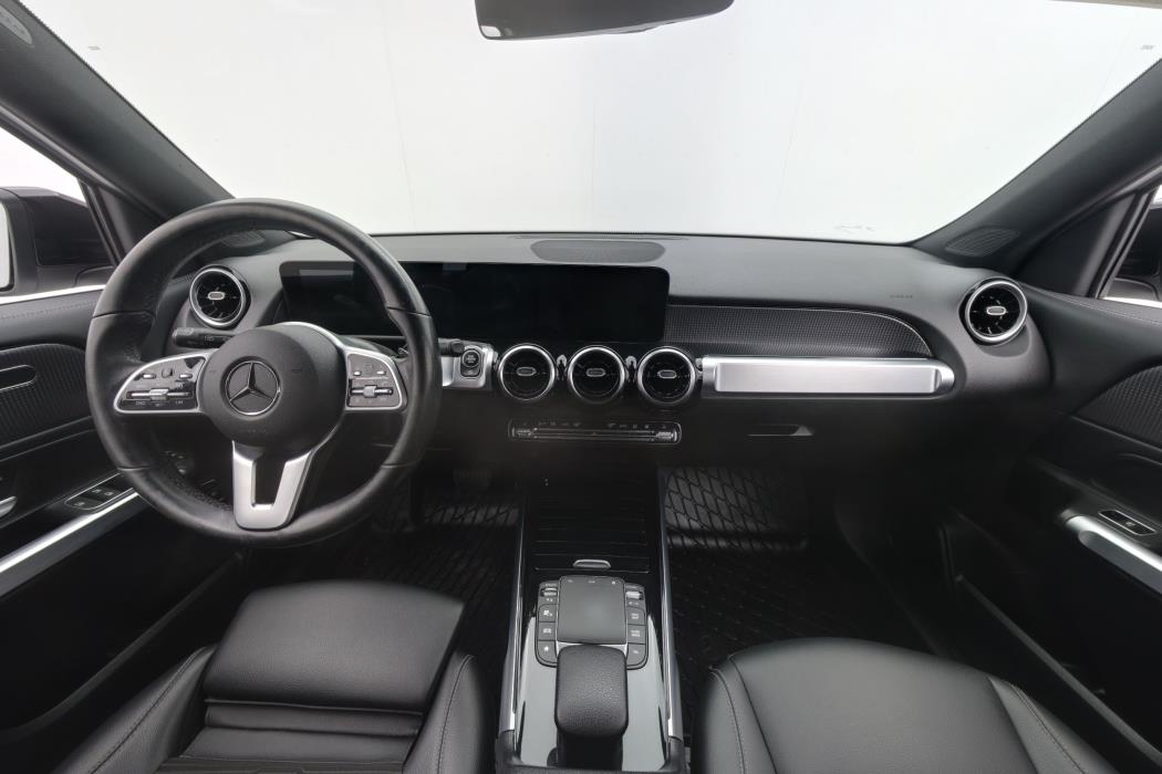 Mercedes-Benz GLB 2022