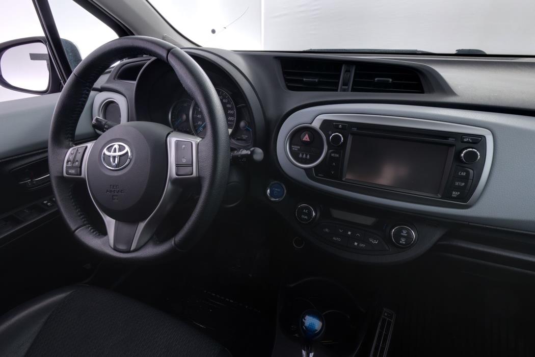 Toyota Yaris 2013