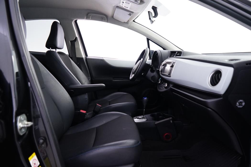 Toyota Yaris 2013