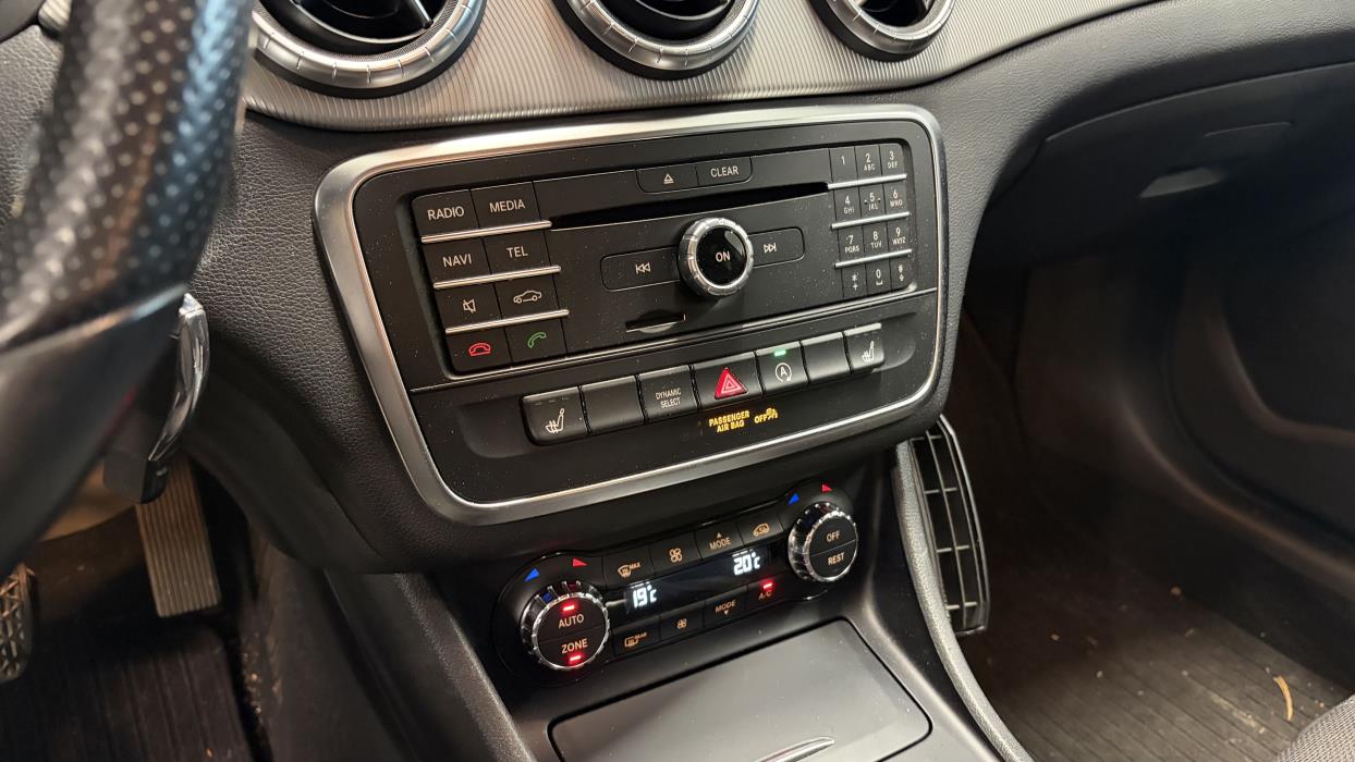 Mercedes-Benz CLA 2016